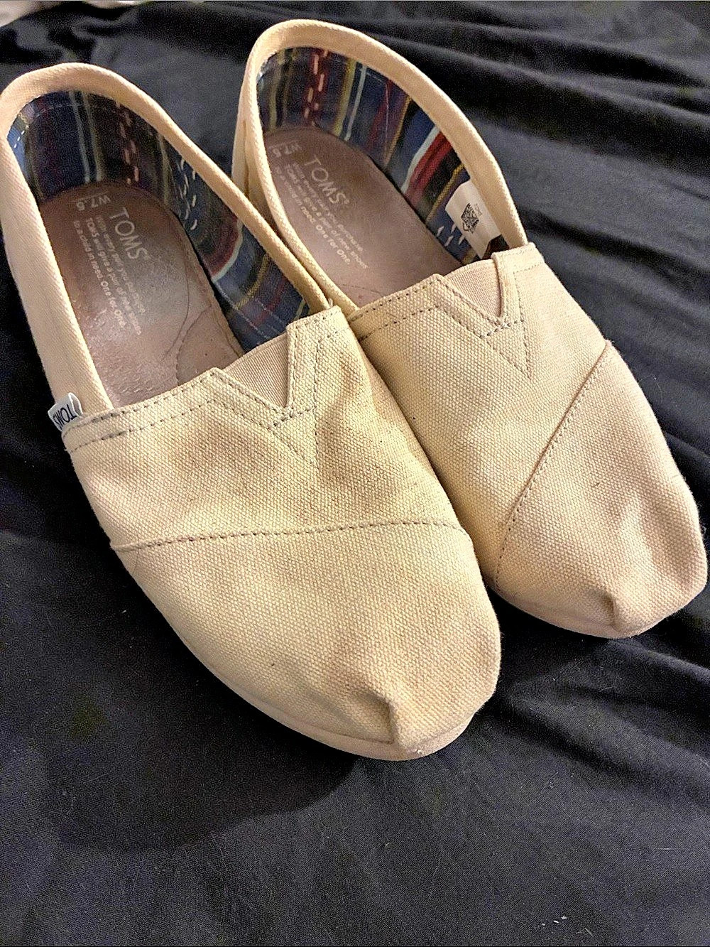 TOMS Classic Canvas Alpargata Slip-On Flats in Beige